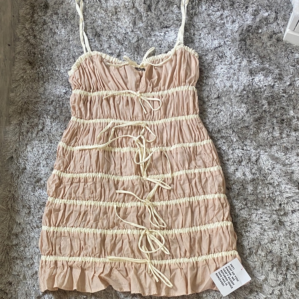 ASOS DESIGN tiered mini dress - Picture 3 of 4